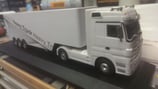 Artikelnummer 19.296 Mercedes -Benz Actros Weiss /27 MHz- Spur 1