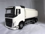 Art.Nr. E93312 Volvo FH New Citytanker  weiss 1:25