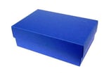 Darilna škatlica - velikost M v temno modri barvi royal