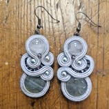 Orecchini Charlotte Pendenti Colore Grigio / Rosa