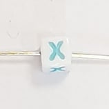 Perlina CUBO Lettera X 6mm foro passante