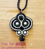 Ciondolo Lilith colore Nero / Bianco