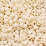 Delica 11/0  (DB352) Eggshell Opaco