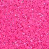 Delica 11/0 (DB2035)  Luminous Wild Strawberry (Rosa Fragola Neon)