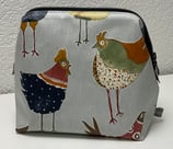 Bügelnecessaire EDEL " Hühner No 152 midi