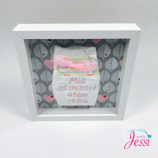 Brodéiert Pampers + Rumm hellgro Blieder