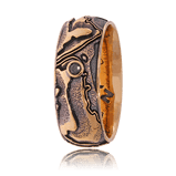 Schatzring in Rotgold, konvex in der Tiefe geschwärzt aus der Kollektion Schatzkarte von der Goldschmiede OBSESSION in Wetzikon und Zürich