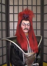 Frans Gubbels als De Mikado.