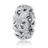 Schmuckring in Weissgold mit Brillanten aus der Lilly Rose Kollektion der Goldschmiede OBSESSION Zürich und Wetzikon