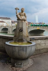 Brunnen