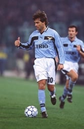 Heimtrikot in der ersten Saisonhälfte. Sponsor Cirio.