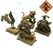四神の置物