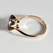 K18石座作り変え修復の合成アレキサンドライトリング