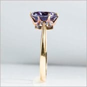 K18打刻の修復前合成アレキサンドライトリング