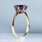 修復前K18打刻の合成アレキサンドライトリング