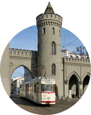 Geführte Rundfahrten Potsdam - Historische Straßenbahn am Nauener Tor