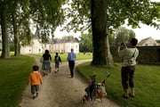 Avant ou après votre visite déjeuner dans une des salles du château