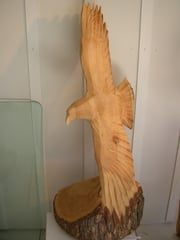 holzadler adlerschnitzerei adlerfigur