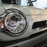 愛らしいヘッドライト。