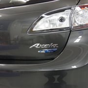 輝く「SKYACTIV」オーナメント