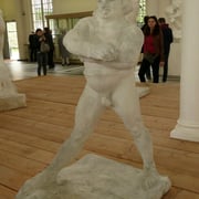  Etude de Balzac- Nu Lorsque Rodin reçoit une commande, il cherche Et ce qu'il propose surprend souvent les commanditaires, voire les mécontente carrément.