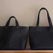 midnight blue（持ち手通常・リベットコッパ―）/nero（肩掛け仕様・リベットマットブラック）