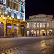 Teatro Campoamor © SRT. Sociedad Regional de Turismo / El Sabil. Senda del Oso.
