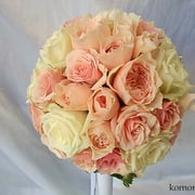 ￥10000（ブートニア込）  19×17x19　ラウンド