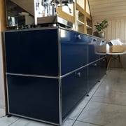 USM Sideboard mit einigen Abnutzungserscheinungen