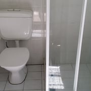 Cheltenham Ensuite Renovations Before