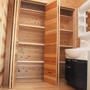 洗面脱衣室の大収納。