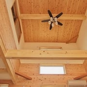 吹き抜け上部。