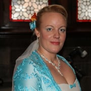 Rose orange en doupion de soie et oeillet turquoise en doupion de soie et organza de soie