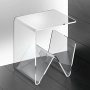 Tisch und Zeitungsständer