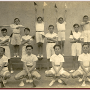 Fête des Écoles du 29 mai 1938 - bas : Pierre Adrillon, François Destandau, Etienne Larrodé, Raoul Dasquet - milieu, Jean Péducasse, Robert Loubet, Henri Destandau, Jean Lajus - En haut : Raoul Lafourcade, Henri Larrodé, André Cazenave et Paul Destandau