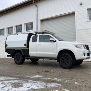 Toyota Hilux Festaufbau - Pickup Umbau für den gewerblichen Einsatz 