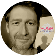 Lionel Le Guen enseignant de yoga à Marseille