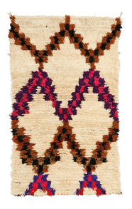 Vintage berber Teppich. Laden in Zürich. www.kilimmesoftly.ch. Tapis berbère vintage, shop à Zurich.