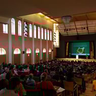 Top-Speakerin, Bestseller-Autorin und Expertin zu den Themen Sexualität, Gesunde Beziehungen, Selbstbestimmung vs. Familie, Kommunikation & Persönlichkeitsentwicklung, Work Life Lust Balance