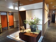 玄関：和と酒馬乃屋木田店