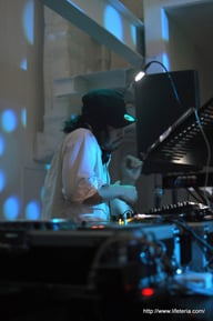 LifeTeria　blog　tabloid