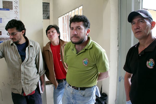 José Cueva (Agronomder AACRI), José Rivera (Präsident der AACRI), Ramiro Fuertes (Geschäftsführer der AACRI), Franklin Navarrete (Agrartechniker der AACRI)