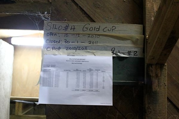 Gelagert werden die einzelnen Lots gut beschriftet in Kammern...