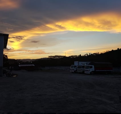 Um 18:00 Uhr ist es hier finster, kurz davor einfach atemberaubend