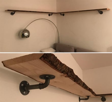 Simple is beautyful. Wie gut Baumkantenbretter und schwarzer Temperguss harmonieren, das zeigt wieder einmal diese schöne Eckkonsole. | (c) S. Schockmann