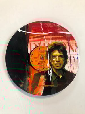 Discos de vinilo pintados en acrílico con acabado en resina / DISPONIBLE