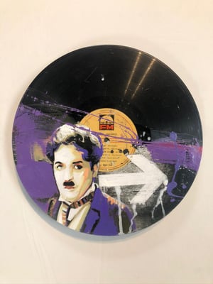 Discos de vinilo pintados en acrílico con acabado en resina / DISPONIBLE