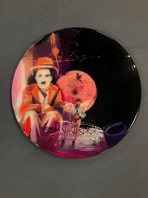 Discos de vinilo pintados en acrílico con acabado en resina / DISPONIBLE