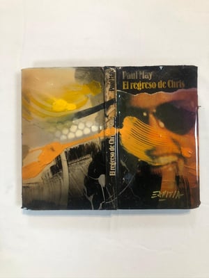 Libros pintados en acrílico con acabado en resina / DISPONIBLE