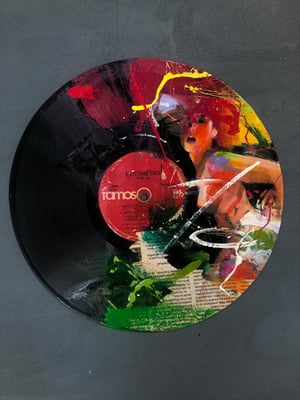 Discos de vinilo pintados en acrílico con acabado en resina / DISPONIBLE